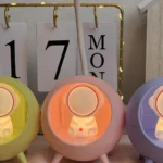 مصباح  رائد الفضاء : Astronaut LED Desk Lamp 5750 - Image 3