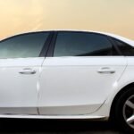 ⁦Bande de protection universelle en pour portières de voiture chromées 10m – شريط واقي لباب السيارة⁩ - الصورة ⁦6⁩