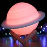 ⁦Lampe LED imprimée en 3D saturne⁩ - الصورة ⁦5⁩