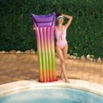 ⁦Matelas De Piscine Arc-en-ciel 183×69 Cm Bestway 44041⁩ - الصورة ⁦2⁩