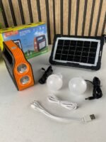 ⁦Kit Panneau Solaire portable avec Torche LED Rechargeable et 2 Lampes – طقم مصباح يعمل بالطاقة الشمسية⁩ - الصورة ⁦8⁩
