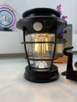 ⁦Lanterne de Jardin Solaire avec Détecteur de Mouvement JF-8818 – مصباح خارجي يعمل بالطاقة الشمسية⁩ - الصورة ⁦11⁩