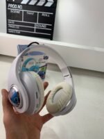 ⁦Casque Audio Design Stitch pour Enfants avec Connexion Bluetooth, USB et Carte TF – سماعات رأس للأطفال ستيتش⁩ - الصورة ⁦7⁩