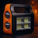 ⁦Kit Panneau Solaire portable avec Torche LED Rechargeable et 2 Lampes – طقم مصباح يعمل بالطاقة الشمسية⁩ - الصورة ⁦4⁩