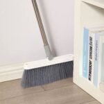 ⁦Ensemble Balai et Pelle pour le Nettoyage des Sols Intérieurs – طقم مكنسة تنظيف الأرضيات⁩ - الصورة ⁦4⁩