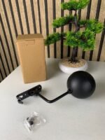 ⁦Support Mural pour Casque avec 2 Crochets pour Manteaux – حامل خوذة يُثبّت على الحائط مزود بخطافين للمعاطف⁩ - الصورة ⁦10⁩