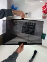 ⁦Rideau pare-soleil rétractable pour vitres de voiture 2Pcs – واقي الشمس في السيارة⁩ - الصورة ⁦6⁩