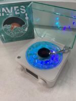 ⁦Lecteur Vinyle Sans Fil Bluetooth avec Effet Lumineux RVB – مكبر صوت بلوتوث⁩ - الصورة ⁦11⁩