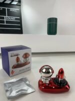 ⁦Parfum Voiture Solaire Décor Astronaute – موزع العطر في السيارة⁩ - الصورة ⁦7⁩