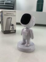⁦Support de téléphone pour voiture en forme d’astronaute – حامل هواتف مغناطيسي⁩ - الصورة ⁦7⁩