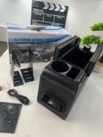 ⁦Organisateur de Console Centrale Voiture avec Accoudoir et Porte-Gobelet USB – منظم أغراض ومسند سيارة⁩ - الصورة ⁦9⁩