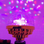 ⁦Lampe jeux de lumière multi couleur rotative Disco Ball⁩ - الصورة ⁦2⁩