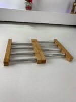 ⁦Dessous de Plat Extensible en Bambou et Acier Inoxydable – قاعدة أواني قابلة للتمديد⁩ - الصورة ⁦7⁩