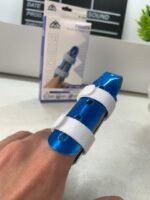 ⁦Attelle de fixation pour fracture du doigt – أداة لتثبيت الإصبع المصاب⁩ - الصورة ⁦10⁩
