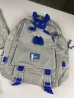 ⁦Ensemble de sacs d’école Kawai pour adolescents 4Pcs Lapin X Gris – محفظة 4 قطع كاواي رمادي⁩ - الصورة ⁦4⁩