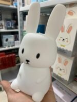 ⁦Veilleuse LED en forme de Lapin en siliconé pour enfants, avec capteur tactile⁩ - الصورة ⁦7⁩