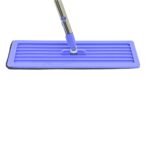 ⁦Balai à Pulvérisation Auto-nettoyant et à Essorage – ممسحة رش ذاتية التنظيف والعصر⁩ - الصورة ⁦4⁩