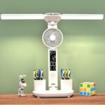 ⁦Lampe de bureau LED à double tête avec ventilateur et Horloge – مصباح مكتب مع منبه ومروحة مدمجة⁩ - الصورة ⁦2⁩