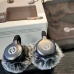 ⁦Microphone cravate sans fil Hollyland Lark M2S Combo (récepteur caméra + récepteur USB-C + câble Lightning)⁩ - الصورة ⁦9⁩