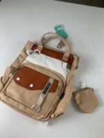 ⁦Ensemble de sacs d’école Kawai pour Enfants 2Pcs Avec Pochette Beige – محفظة 2 قطع كاواي مع محفظة صغيرة بيج⁩ - الصورة ⁦5⁩