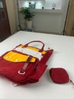 ⁦Ensemble de sacs d’école Kawai pour Enfants 2Pcs Avec Pochette Rouge – محفظة 2 قطع كاواي مع محفظة صغيرة أحمر⁩ - الصورة ⁦3⁩