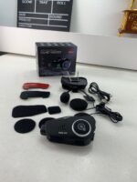 ⁦Oreillette Bluetooth pour Casque Moto avec Camera Full HD App Control – سماعات سائقي دراجة النارية مع كاميرة مدمجة⁩ - الصورة ⁦10⁩