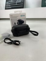 ⁦Microphone Cravate Sans Fil BOYA Omic-U IPhone Type C – ميكروفون بويا أصلي⁩ - الصورة ⁦12⁩