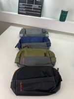 ⁦Sac de Poitrine Fashion pour hommes avec bandoulière LX067 – حقيبة أغراض حجم كبير⁩ - الصورة ⁦10⁩