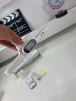 ⁦Barre lumineuse LED rechargeable tactile avec 3 modes de couleurs et minuterie PM – مصباح مغناطيسي قابل للتثبيت في عدة أماكن⁩ - الصورة ⁦7⁩