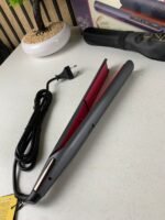 ⁦Lisseur Céramique 980°F Plaque 1.5″ Titane ENZO EN-3827 – مملس شعر إينزو⁩ - الصورة ⁦8⁩