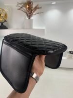 ⁦Housse fine pour Accoudoir de voiture en cuir avec 2 sacs de rangement - وسادة مسند الذراع في السيارة⁩ - الصورة ⁦13⁩