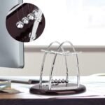 ⁦Pendule Newton Balls d'équilibre en acier classique⁩ - الصورة ⁦4⁩