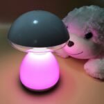 ⁦Lampe de chevet LED à capteur tactile Champignon à intensité variable RGB⁩ - الصورة ⁦2⁩