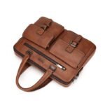 ⁦Cartable Homme en Simili Cuir Design Élégant Jeep Marron Foncé – حقيبة جلدية لون بني داكن⁩ - الصورة ⁦4⁩