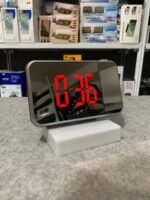 ⁦Réveil numérique intelligent avec projecteur 180° TempéRature USB , Snooze DS-8590L⁩ - الصورة ⁦7⁩