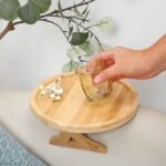 ⁦Plateau d'accoudoir de fauteuil en Bambou à Clip de Bras - صينية مسند ذراع للأريكة⁩ - الصورة ⁦4⁩