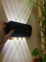⁦Lampe Solaire Murale 8LED avec Détection de Mouvement Auto 1Pcs⁩ - الصورة ⁦5⁩